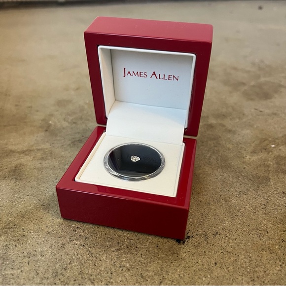 NIB JAMES ALLEN Heart Shaped Loose Diamond 0.36 Carat, GIA Certified - Picture 1 of 16